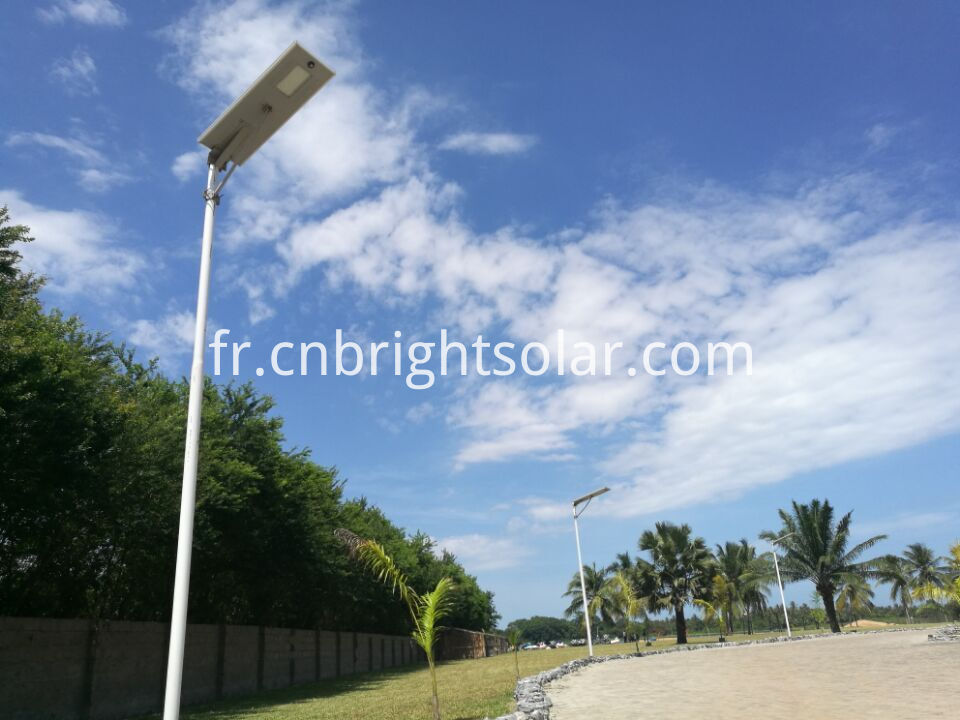 Tout en un lampadaire solaire All In One Solar Street Light